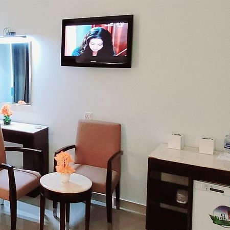 Signature Inn Hotel Deira Dubaj Pokoj fotografie