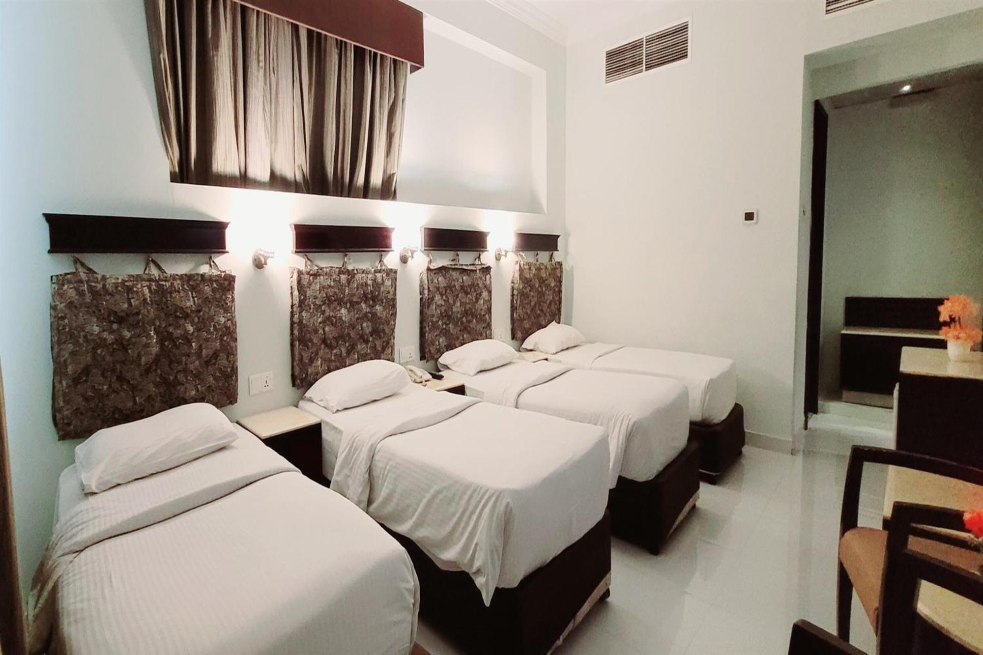 Signature Inn Hotel Deira Dubaj Pokoj fotografie